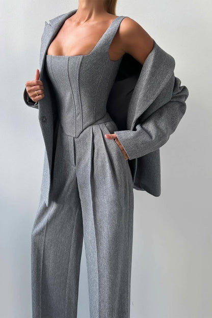 Dolce™ - Dreiteiliges Set mit doppelreihigem Blazer
