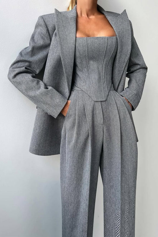 Dolce™ - Dreiteiliges Set mit doppelreihigem Blazer