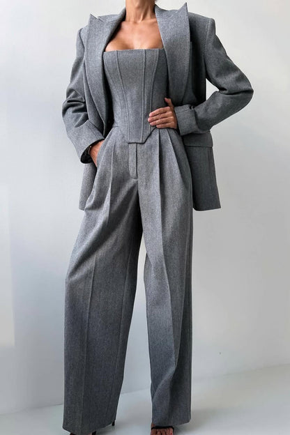 Dolce™ - Dreiteiliges Set mit doppelreihigem Blazer